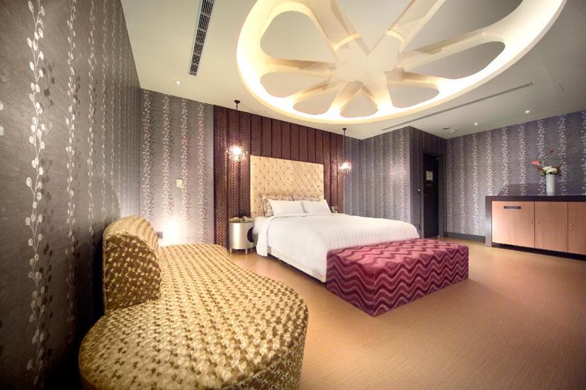 Yen Jim Boutique Motel Lotung Szoba fotó